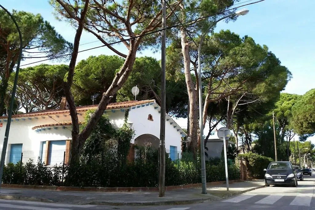 Enjoy Your Holidays 300M To The Mediterranean Sea At Villa Divali Castelldefels Spanien